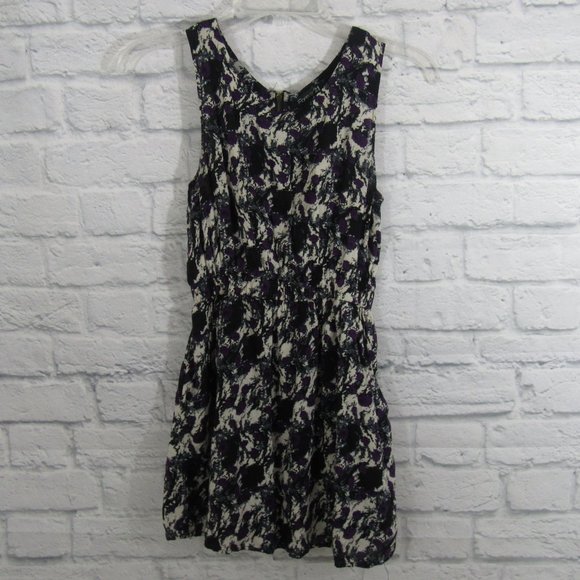 3/$15 Forever 21 Sleeveless Dress Size S/P - Picture 1 of 7